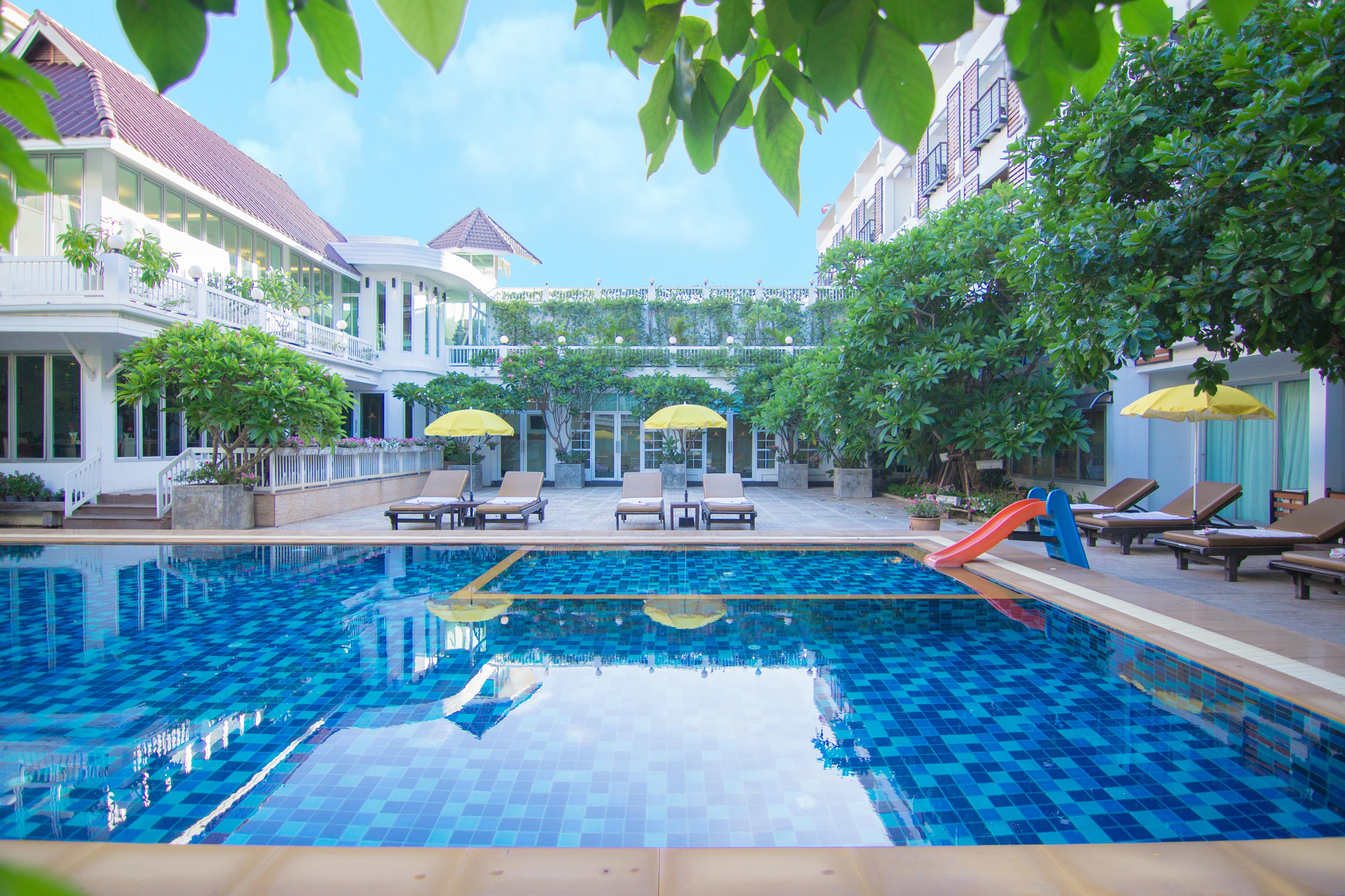 Paradise Hotel Udonthani Extérieur photo